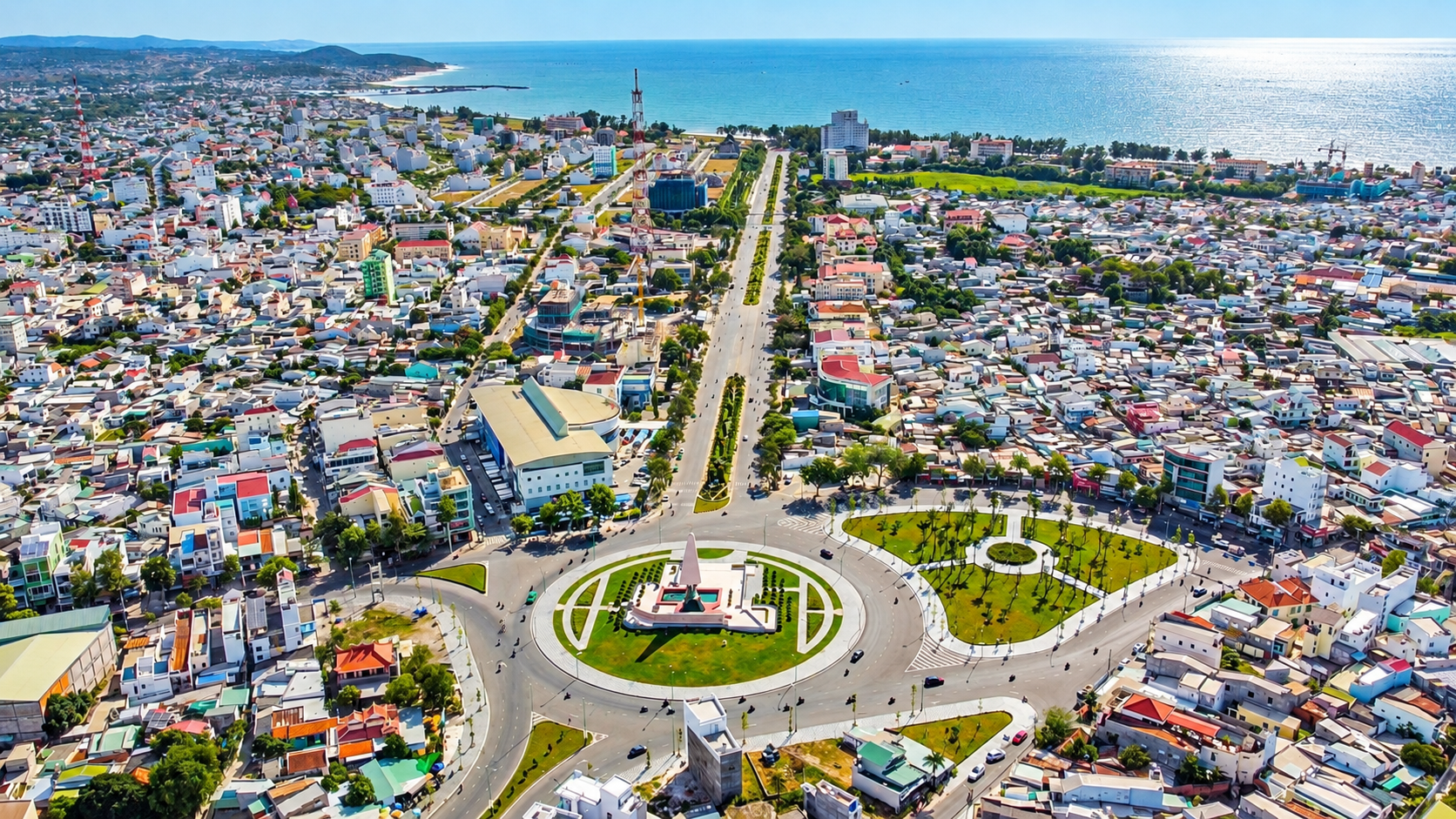 Toàn cảnh vòng xoay Lotte Mart Phan Thiết và vị trí billboard 4 mặt