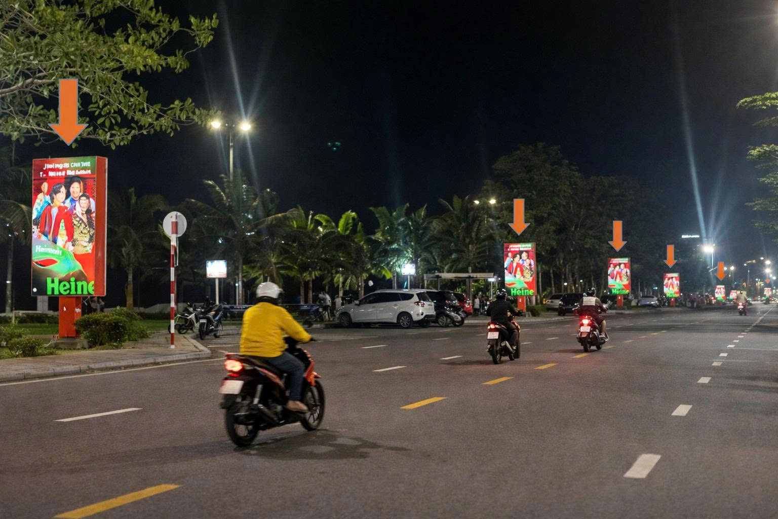 Dãy hộp đèn Xuân Diệu Quy Nhơn