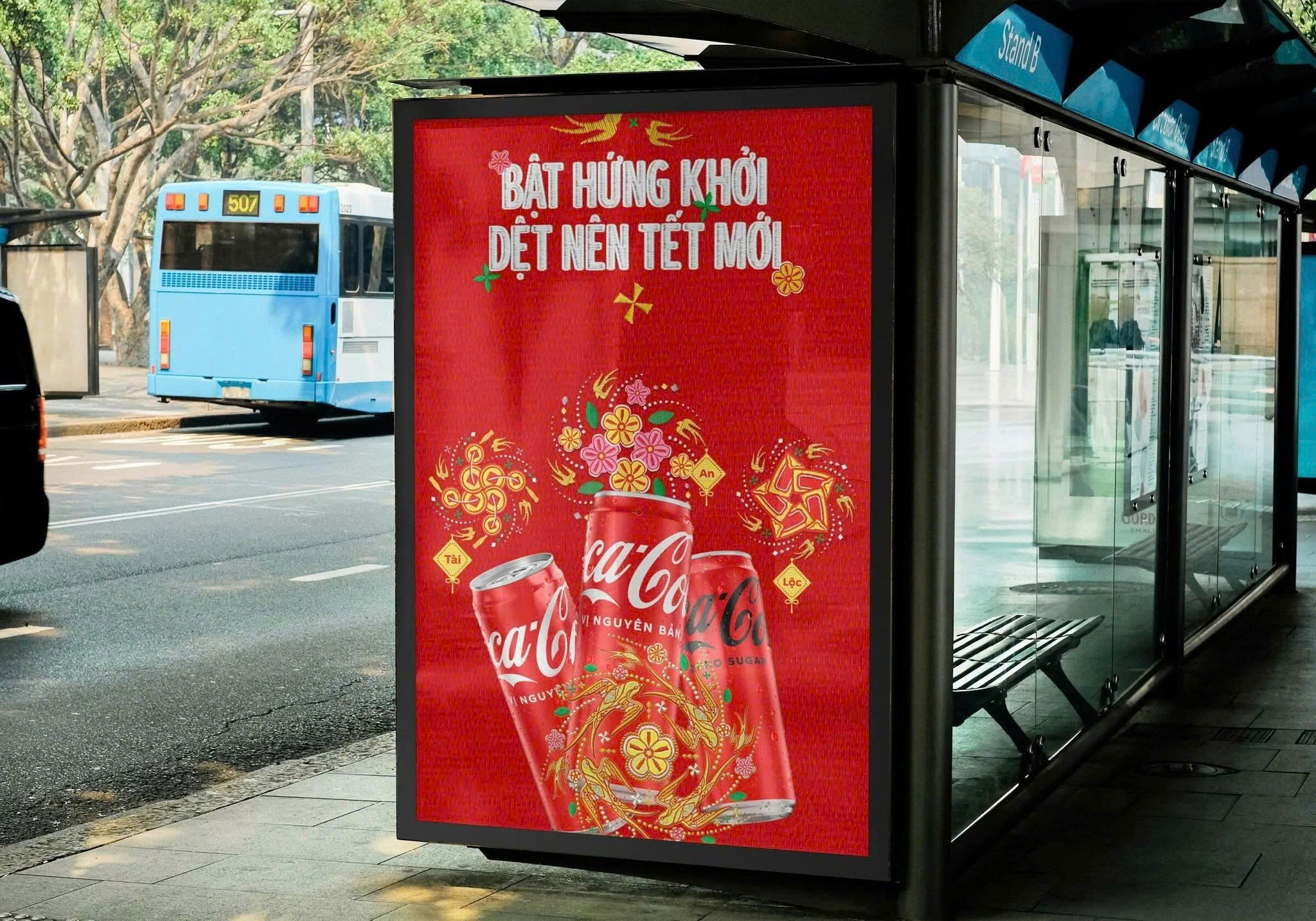 Quảng cáo OOH DOOH mùa Tết 2027 - AIG Communications