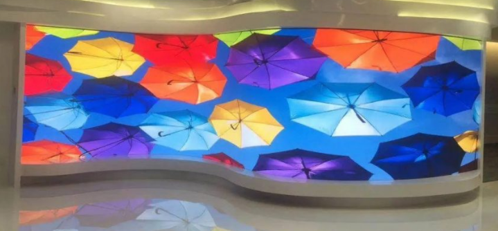 Thi công sân khấu và LED