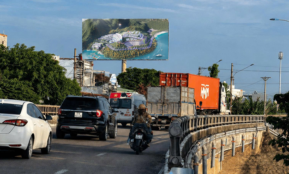 Billboard cửa ngõ Quy Nhơn