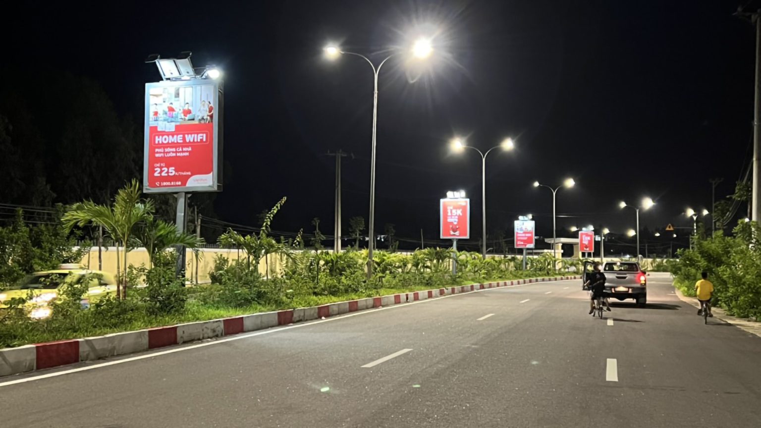 Thi công biển quảng cáo pano quy mô lớn